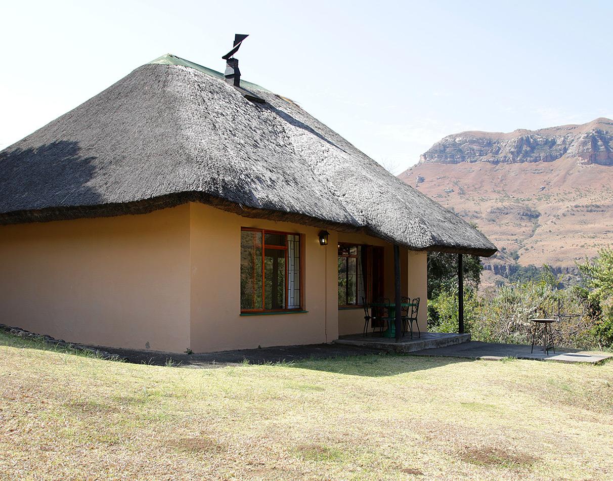 A guest cottage at Thendele Lodge in the mountains.