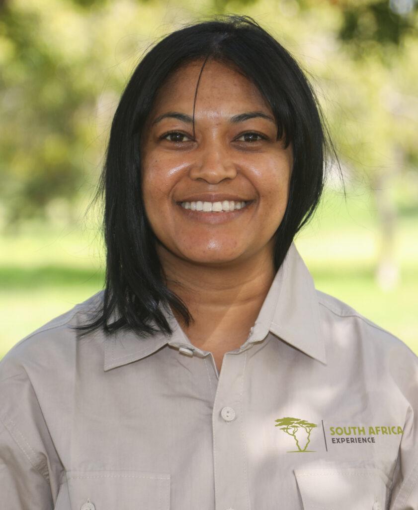 Gabriela Biljohn | Tour Guide